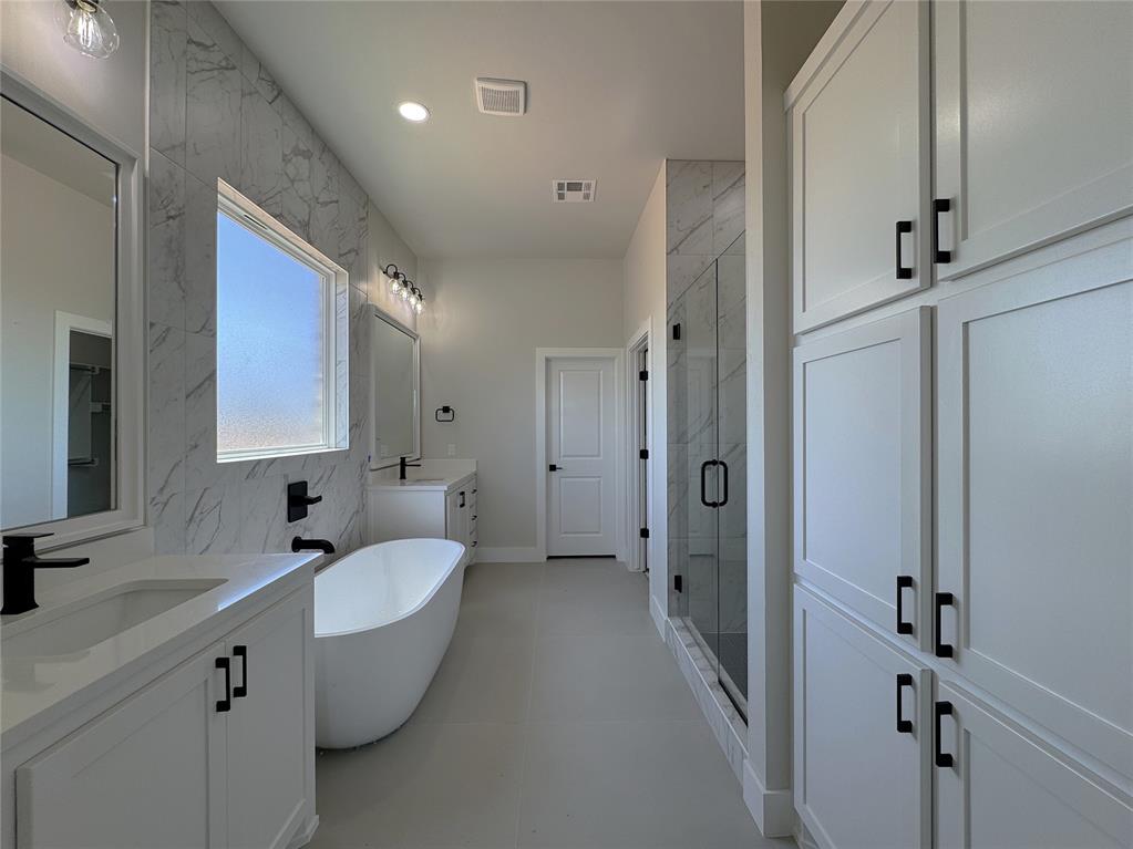 15600 Rockwell Park Lane Property Photo 19