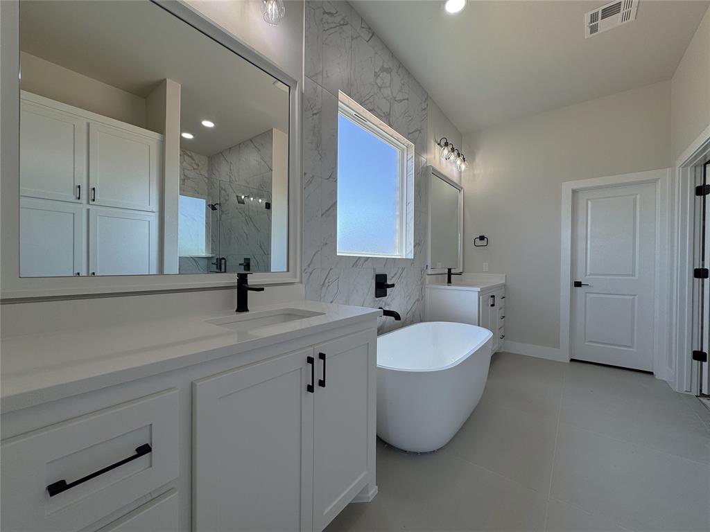 15600 Rockwell Park Lane Property Photo 22