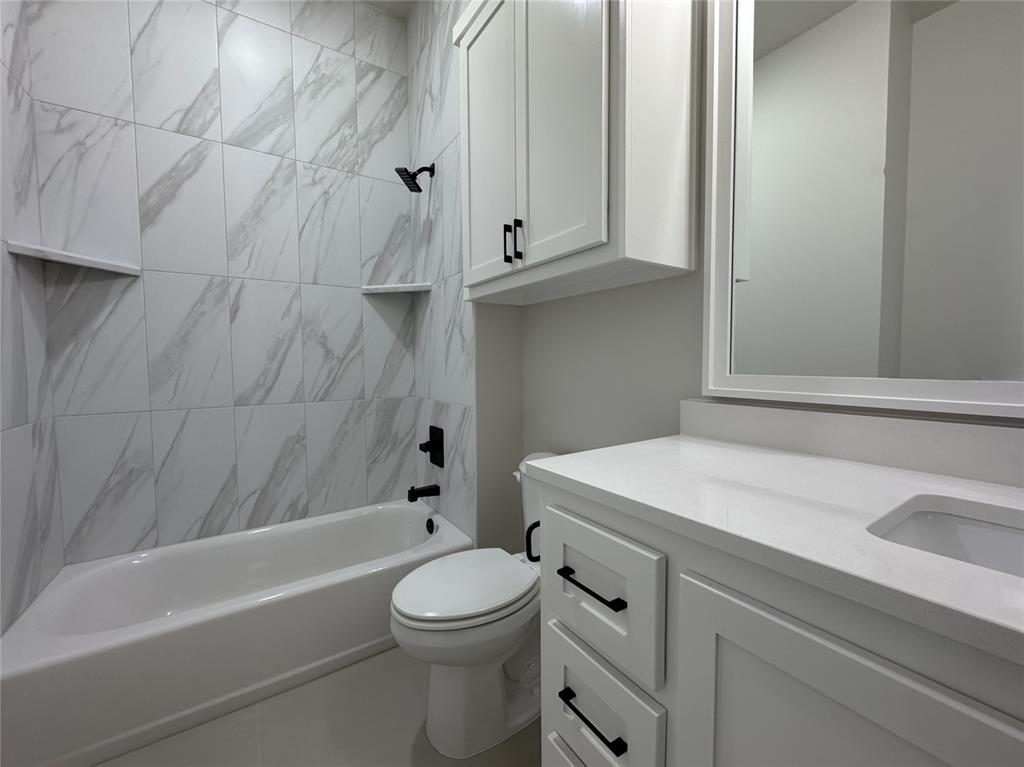 15600 Rockwell Park Lane Property Photo 28