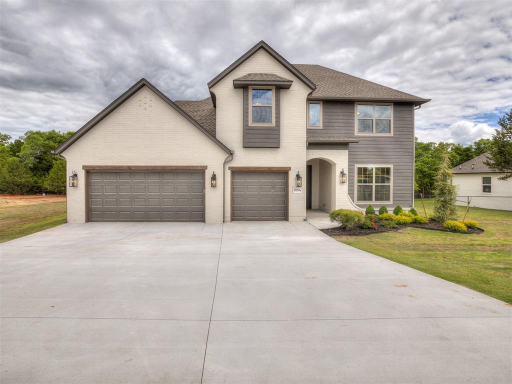 8104 Goldfinch Drive Property Photo 1