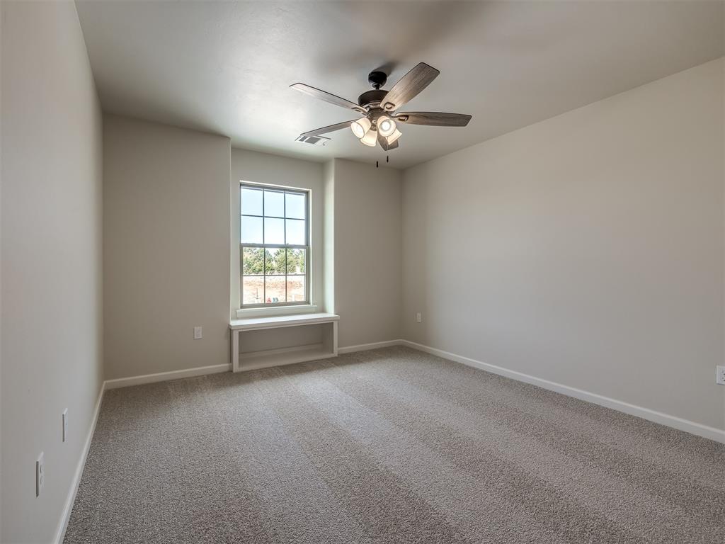 8104 Goldfinch Drive Property Photo 37