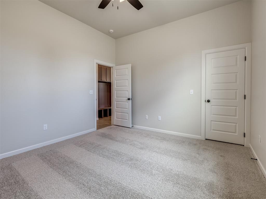 8103 Goldfinch Drive Property Photo 23