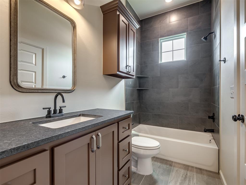 8103 Goldfinch Drive Property Photo 34