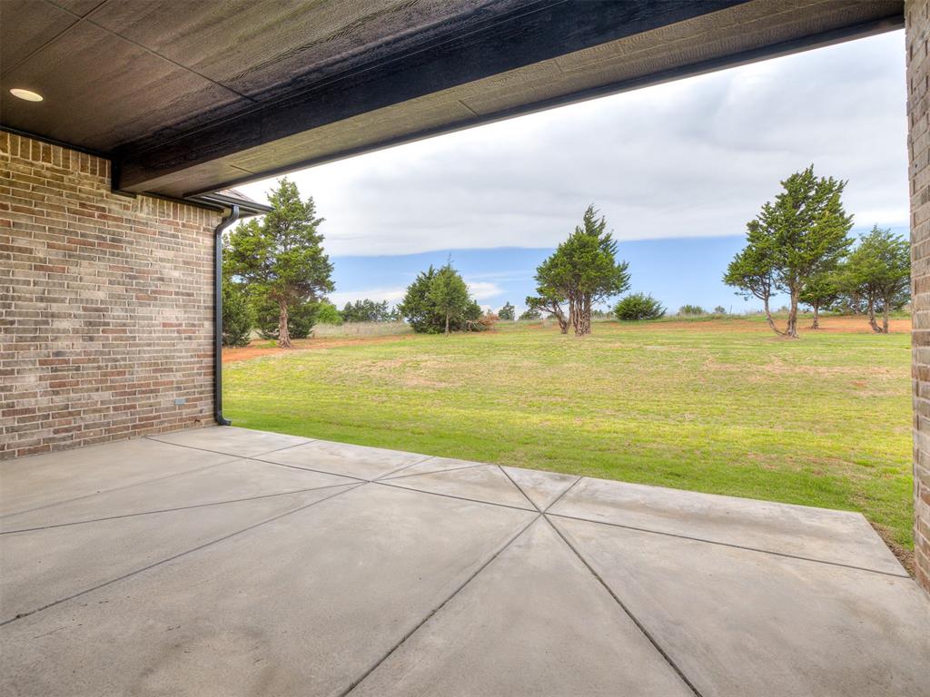 8103 Goldfinch Drive Property Photo 44