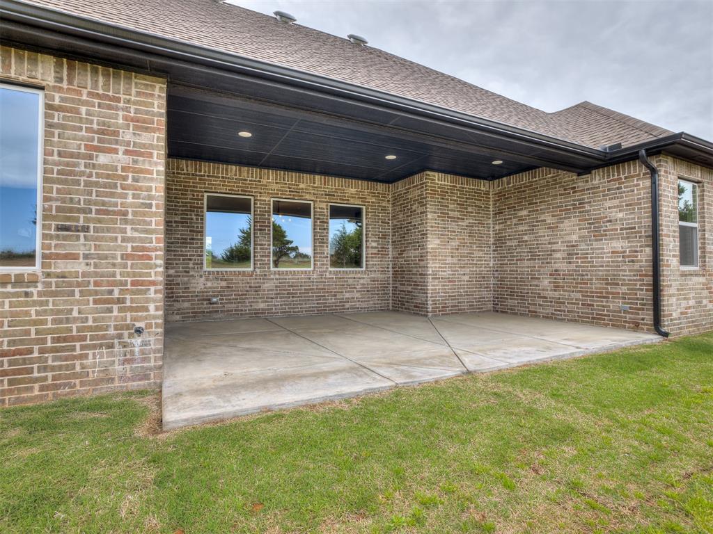 8103 Goldfinch Drive Property Photo 45