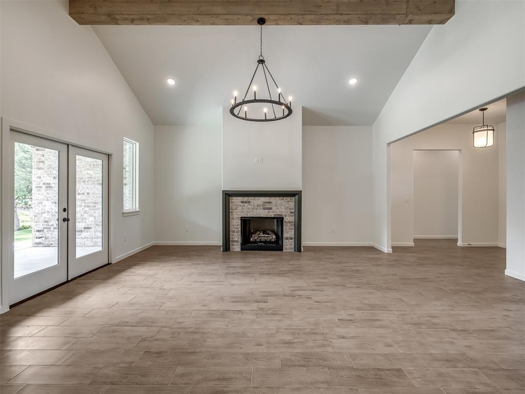 8110 Goldfinch Drive Property Photo 7
