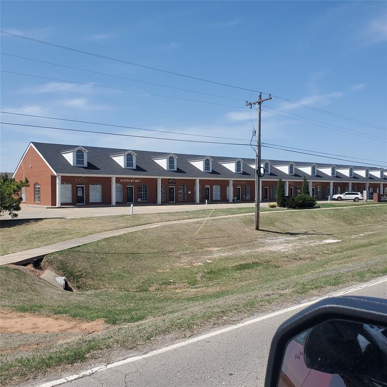 2348 N Interstate Drive Property Photo