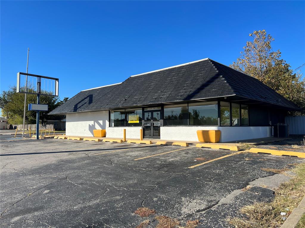 4625 Nw 39th Street Property Photo