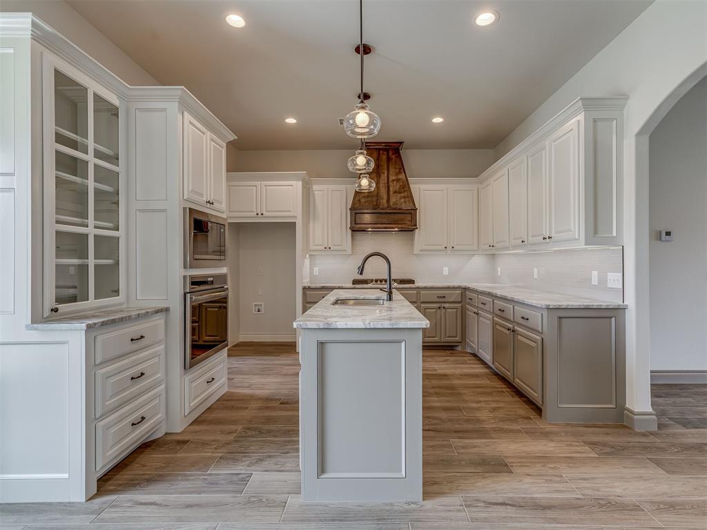 1212 Jaden Boulevard Property Photo 1
