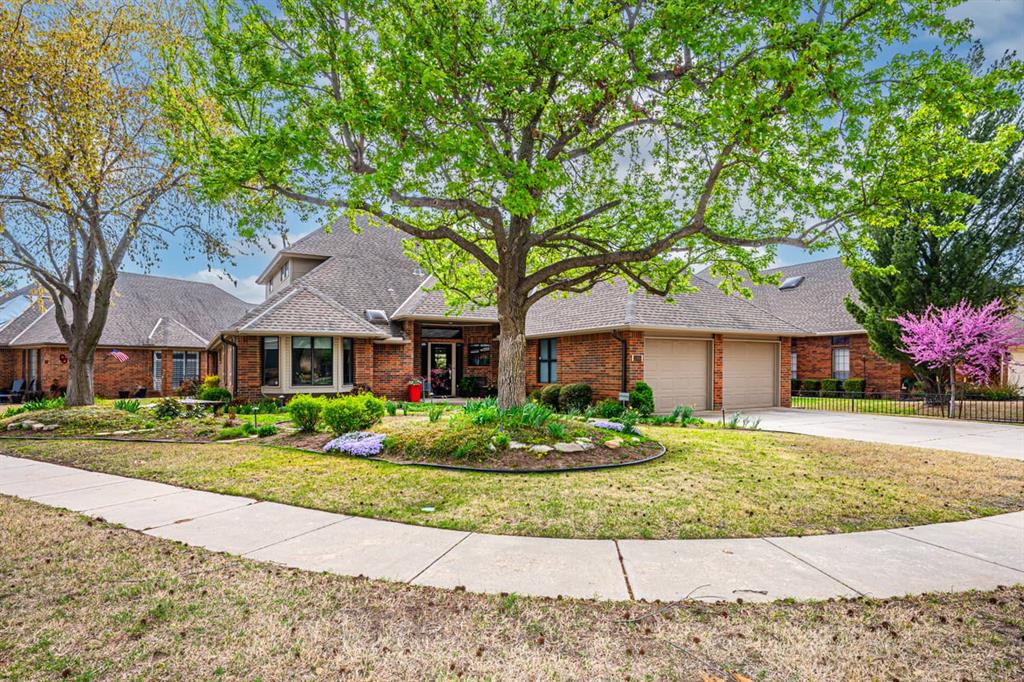 3300 Pinehurst Drive Property Photo