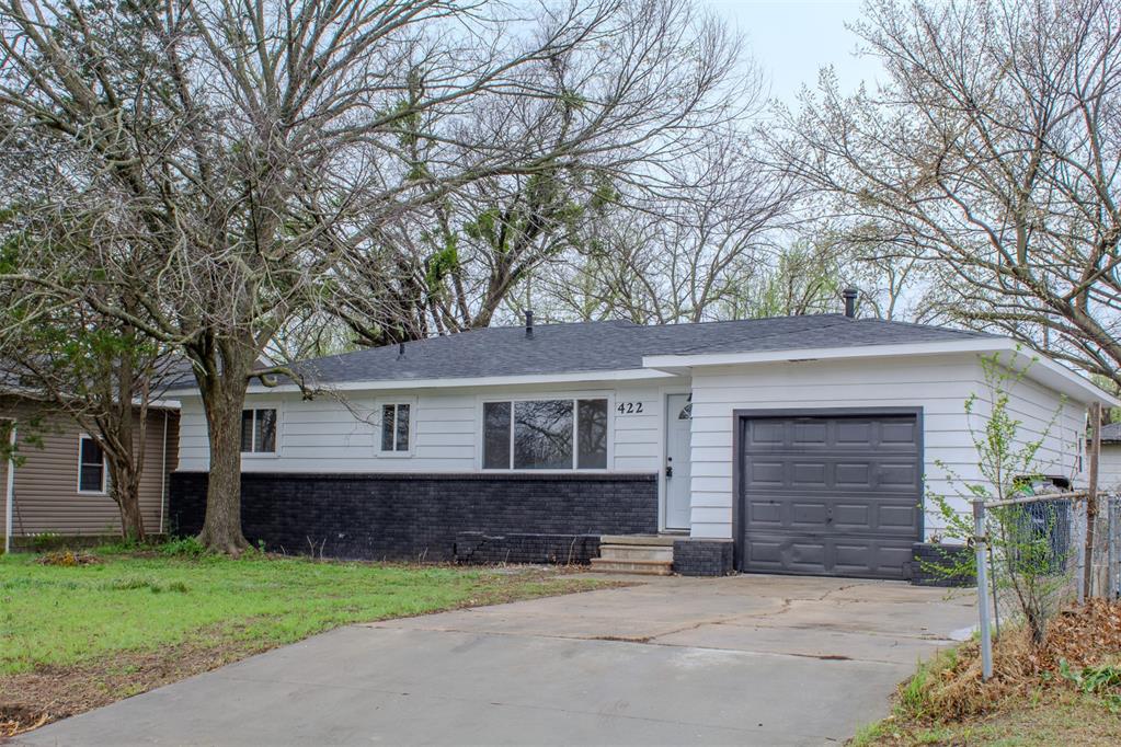 422 N Tenbrook Avenue Property Photo