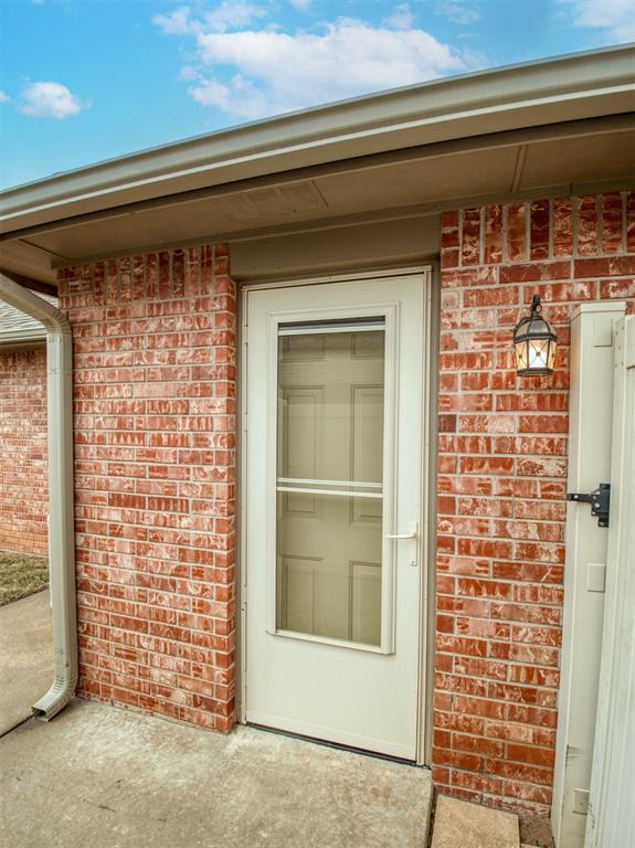 2509 Sutton Court Property Photo 16