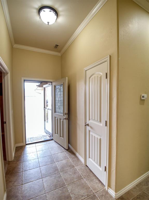 2509 Sutton Court Property Photo 21