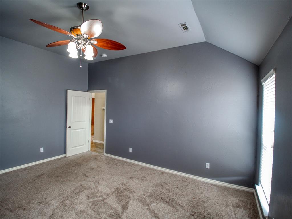 2509 Sutton Court Property Photo 37