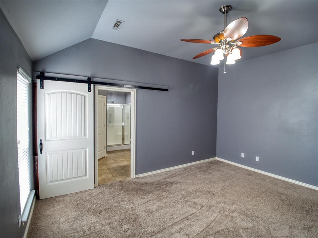 2509 Sutton Court Property Photo 38