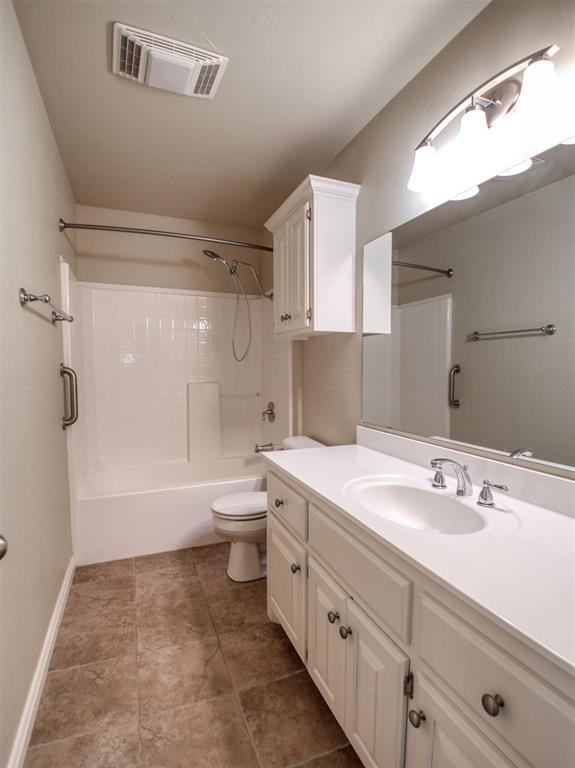 2509 Sutton Court Property Photo 45