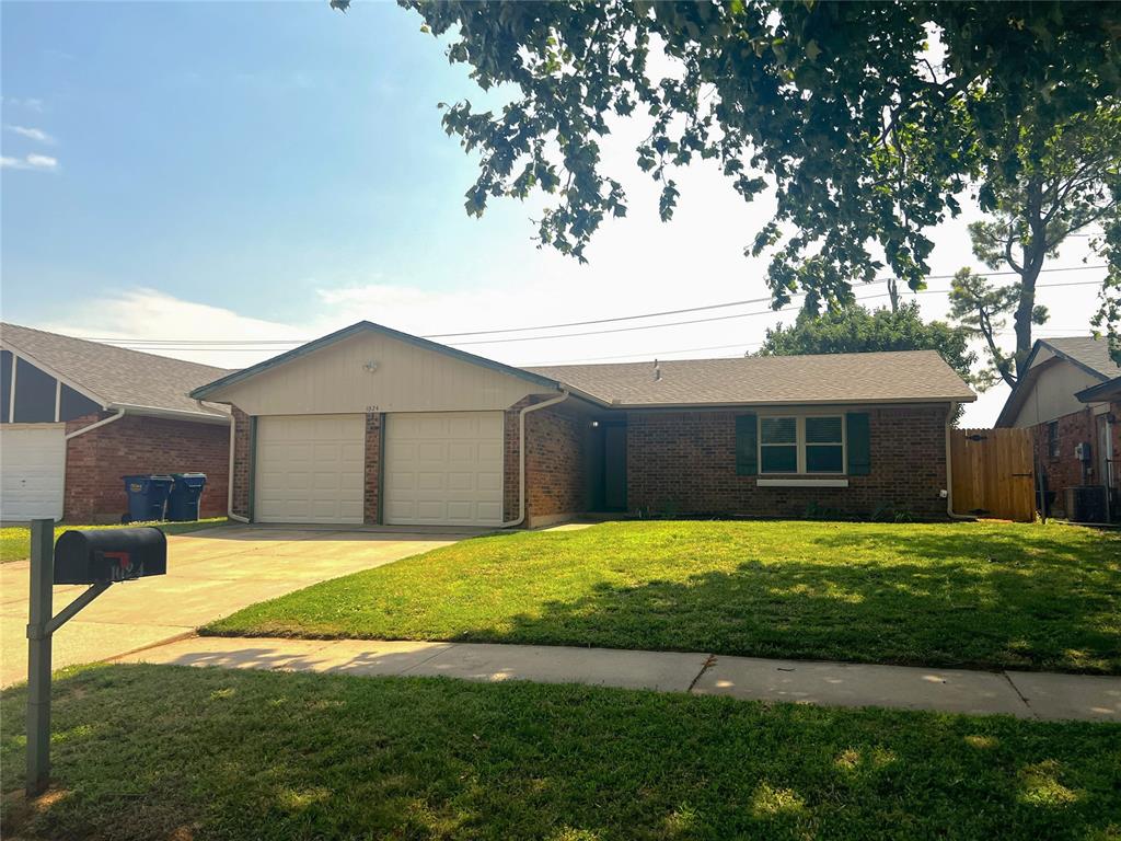 1024 S Highland Drive Property Photo 1