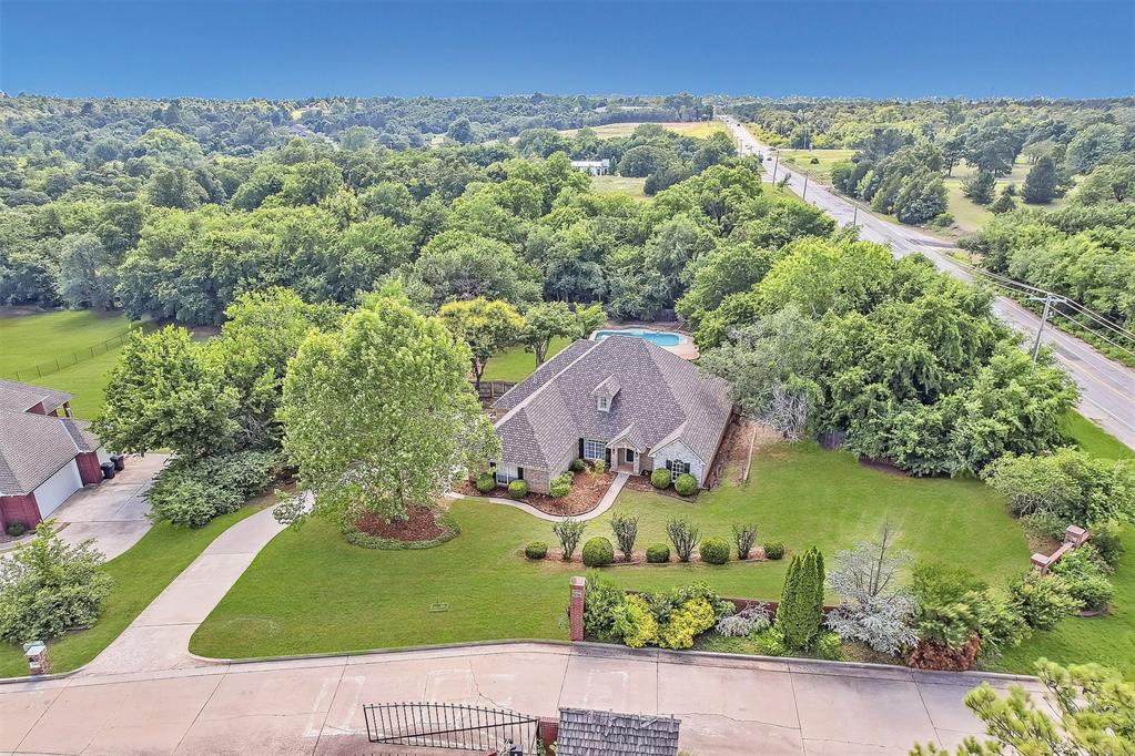 3001 Wakefield Lane Property Photo