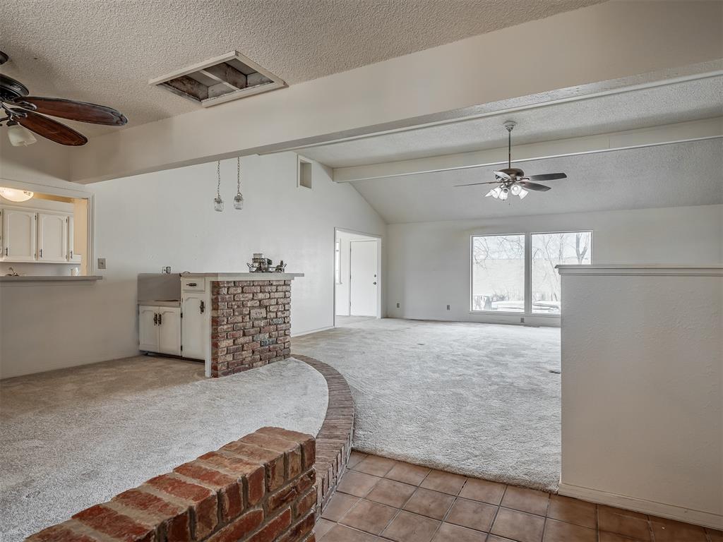 4814 W Country Club Court Property Photo 4