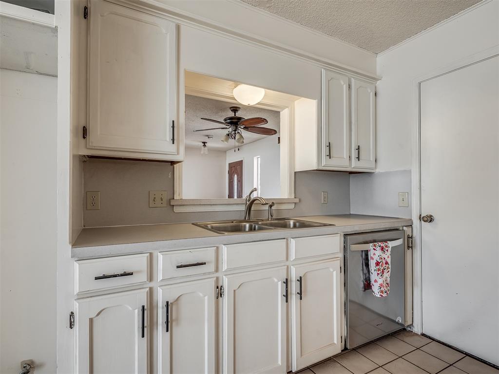 4814 W Country Club Court Property Photo 12