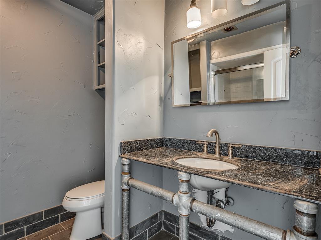 4814 W Country Club Court Property Photo 15