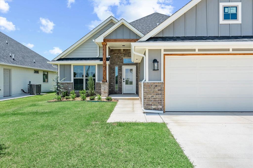 4917 Vine Cliff Road Property Photo 1