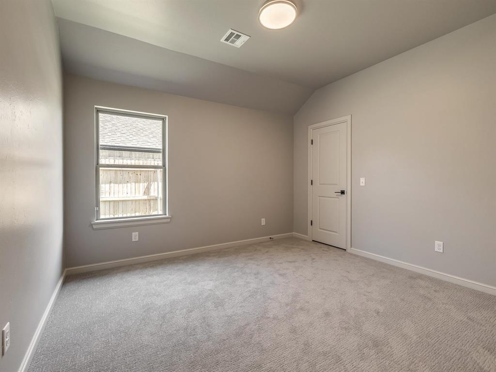 9317 Nw 84th Street Property Photo 33