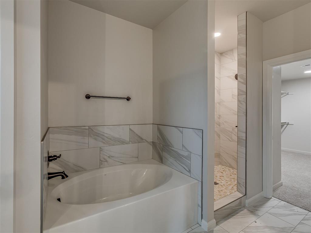 10201 Baldwind Lane Property Photo 16