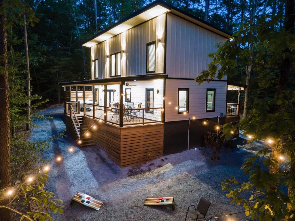 167 Penner Road Property Photo 1