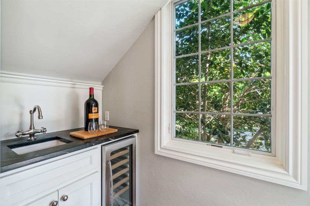 1707 Pennington Way Property Photo 13