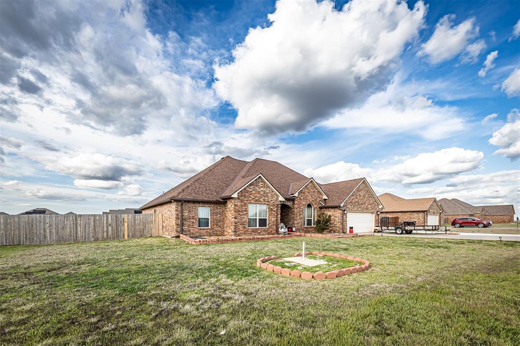 1163029 Property Photo 1