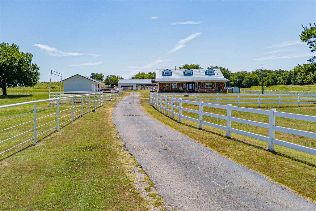 104444 S 3520 Road Property Photo