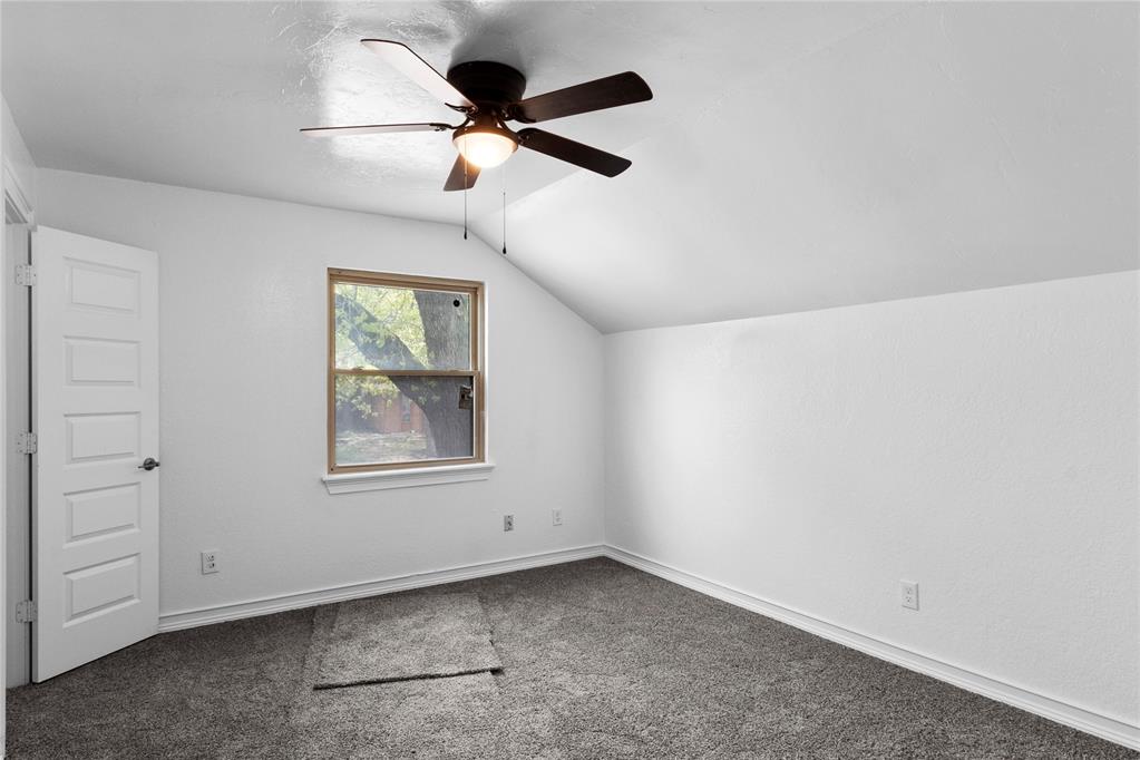 1163236 Property Photo 18