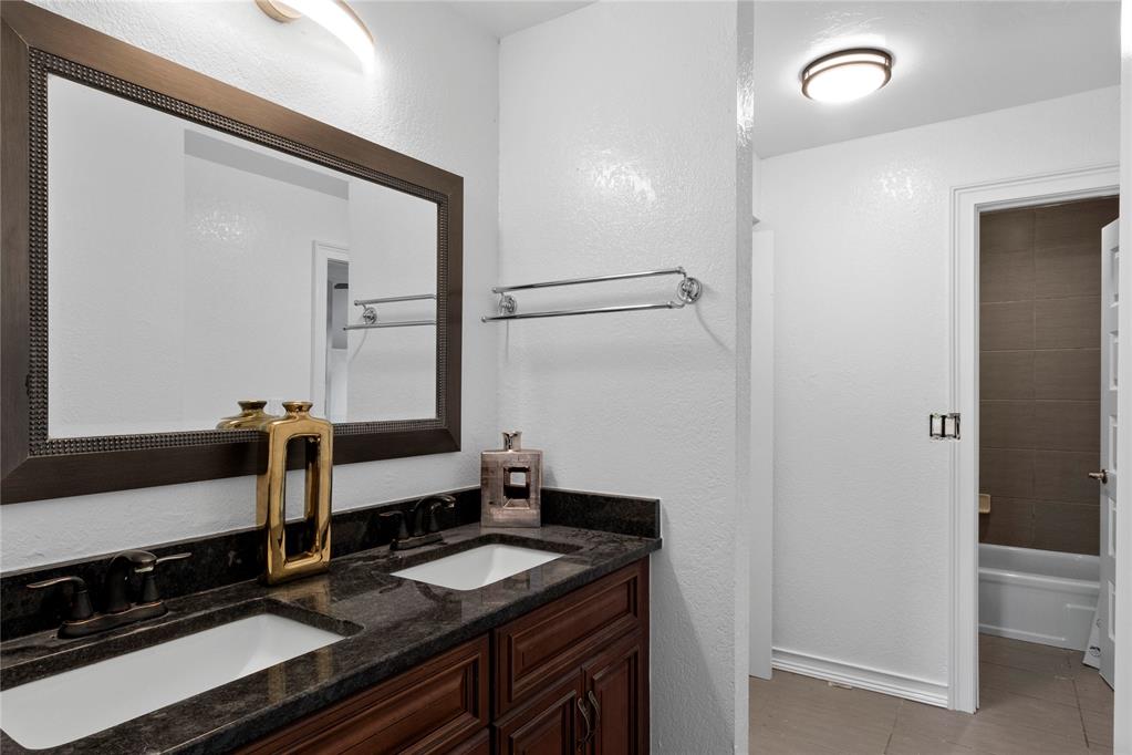 1163236 Property Photo 20