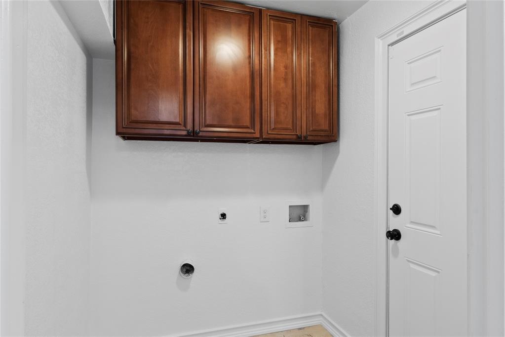 1163236 Property Photo 38
