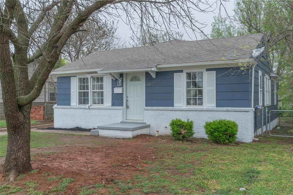 5812 S Francis Avenue Property Photo 1