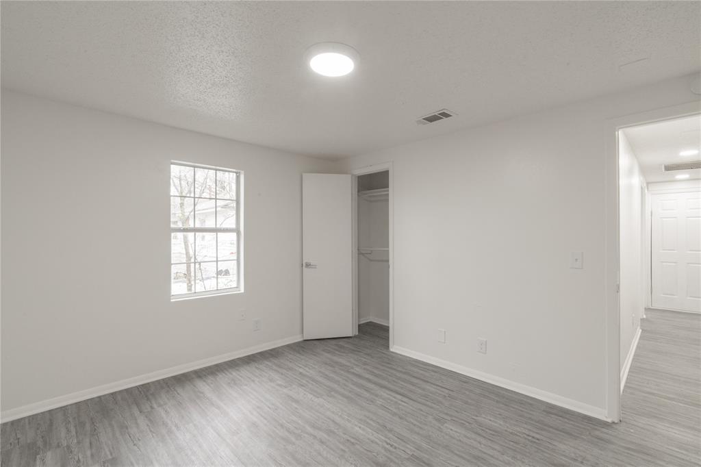 5812 S Francis Avenue Property Photo 20
