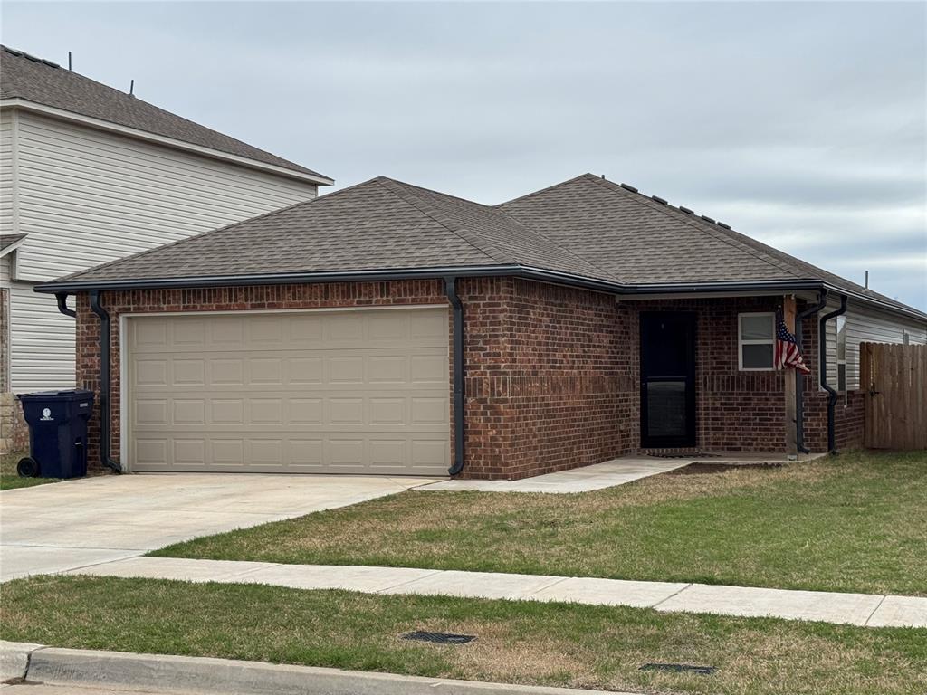 1825 Easton Lane Property Photo