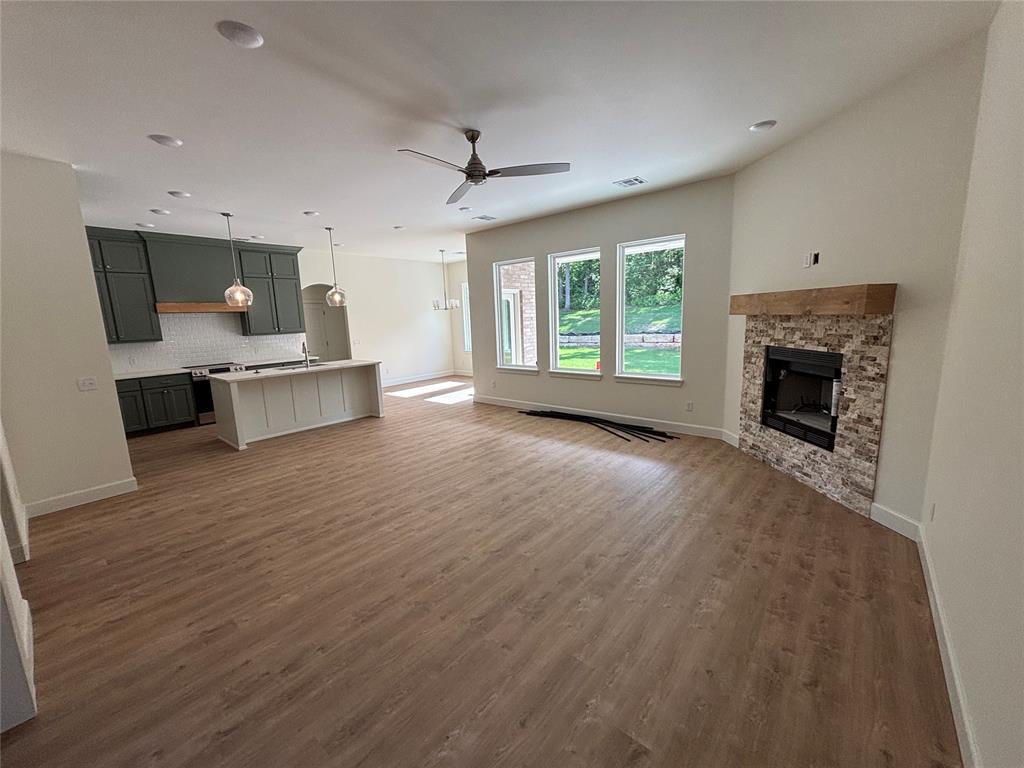 12045 Cyrus Boulevard Property Photo 2