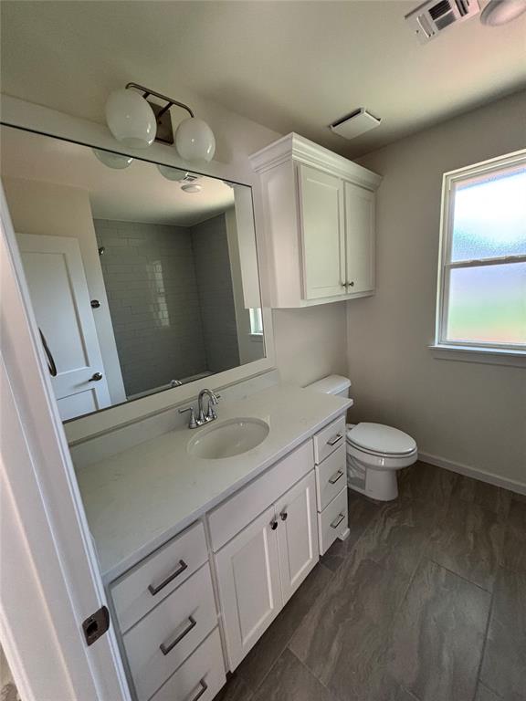 12045 Cyrus Boulevard Property Photo 4