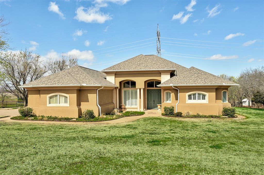 815 River View Drive Property Photo