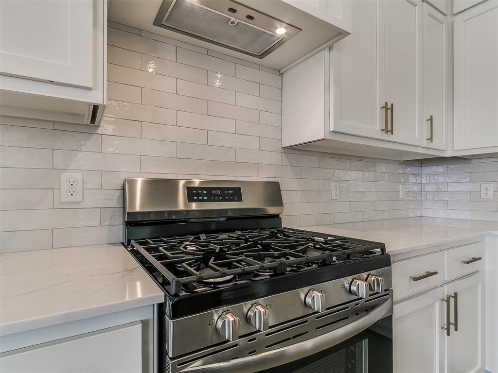 12104 Birch Street Property Photo 14