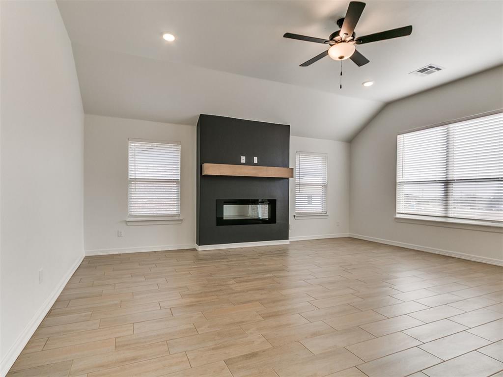 12104 Birch Street Property Photo 16