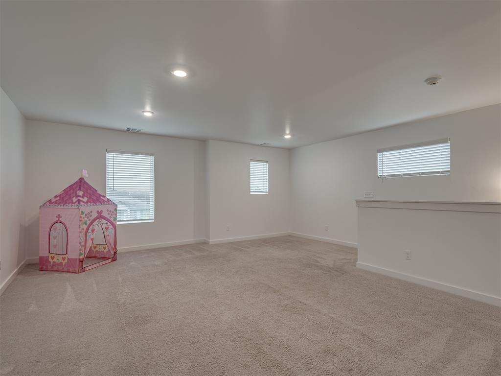 2000 Sara Vista Drive Property Photo 18