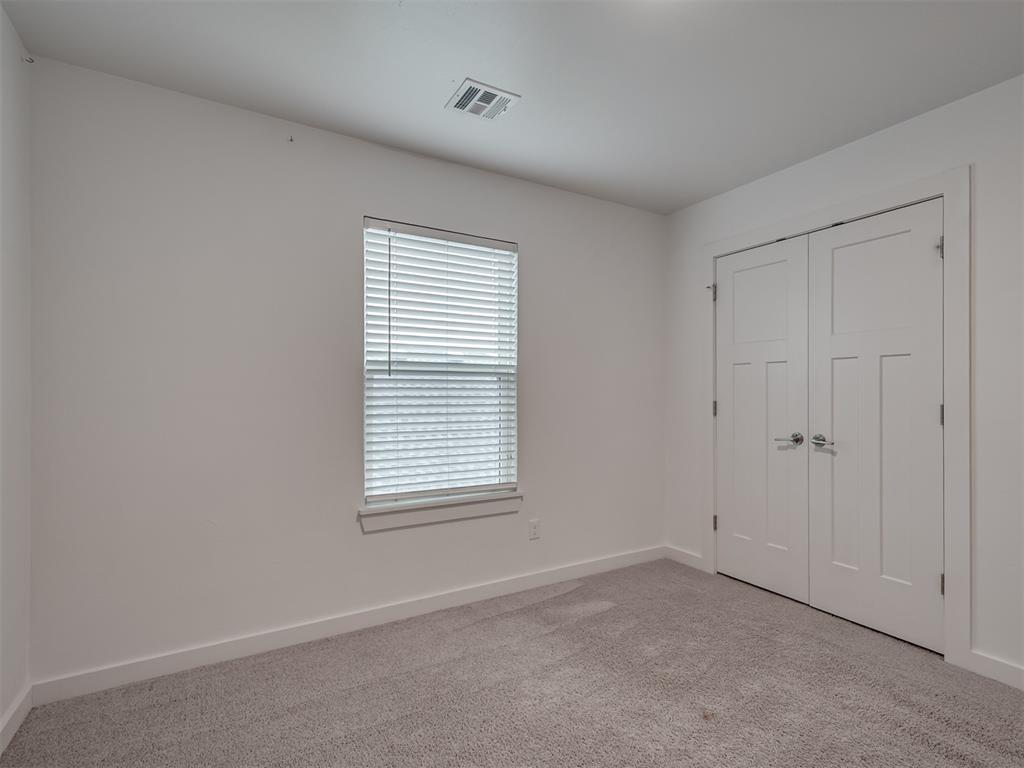 2000 Sara Vista Drive Property Photo 27