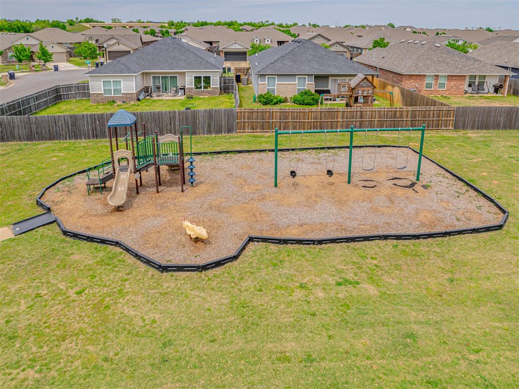 2000 Sara Vista Drive Property Photo 44