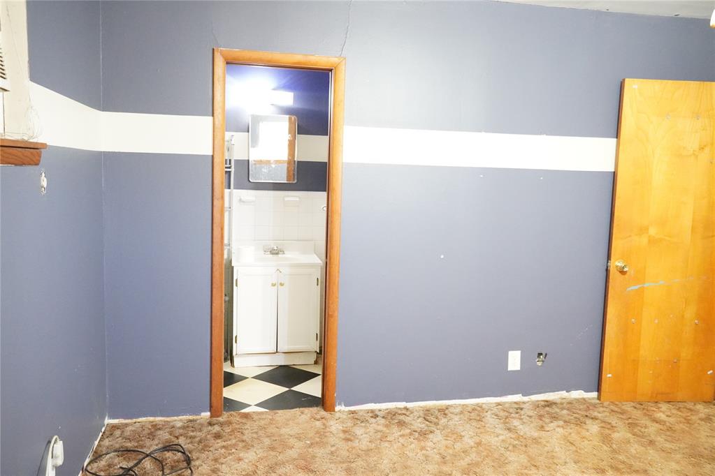 2204 S 23rd Street Property Photo 15