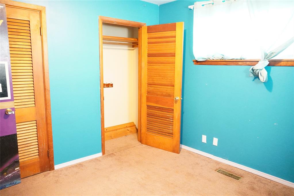 2204 S 23rd Street Property Photo 18
