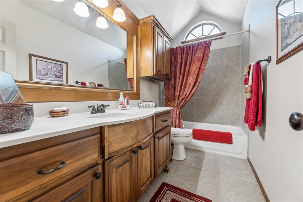 11717 Bellhurst Avenue Property Photo 23