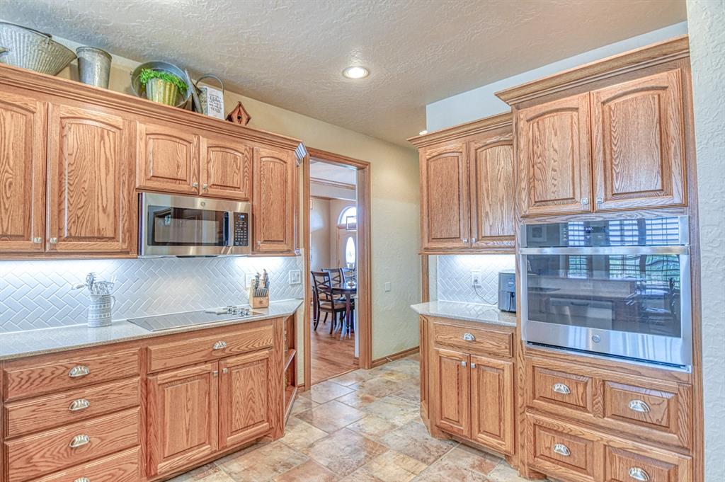 2101 Fox Croft Road Property Photo 16